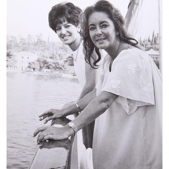 Meet your Posher, Martina - Picture 6 of 14